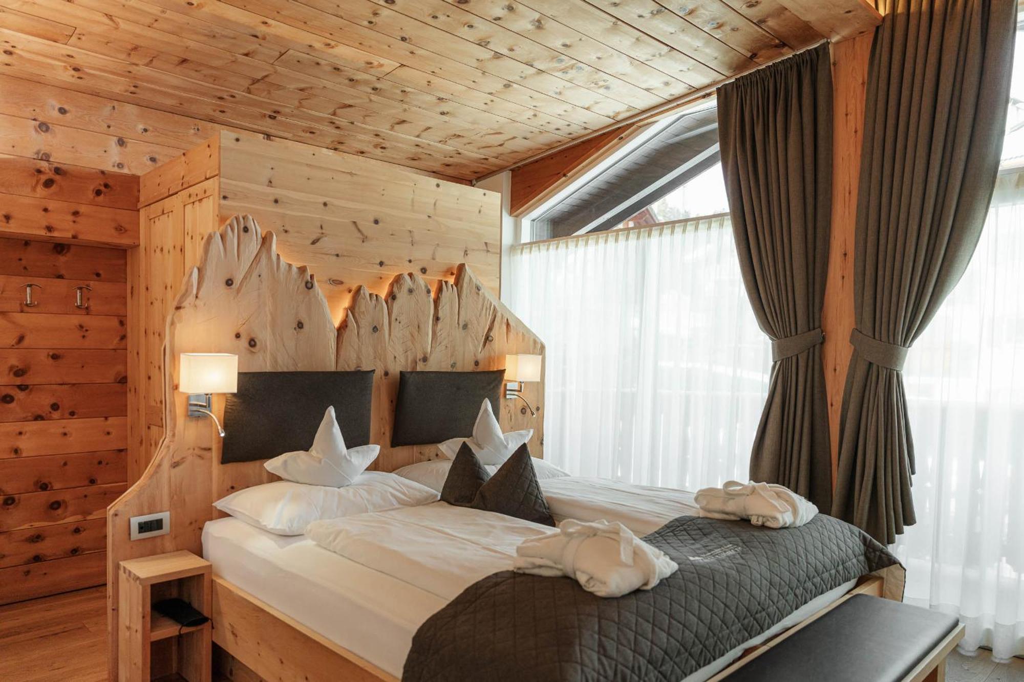 Chalet Elisabeth Dolomites Alpin & Charme سيلفا دي فال جاردينا المظهر الخارجي الصورة