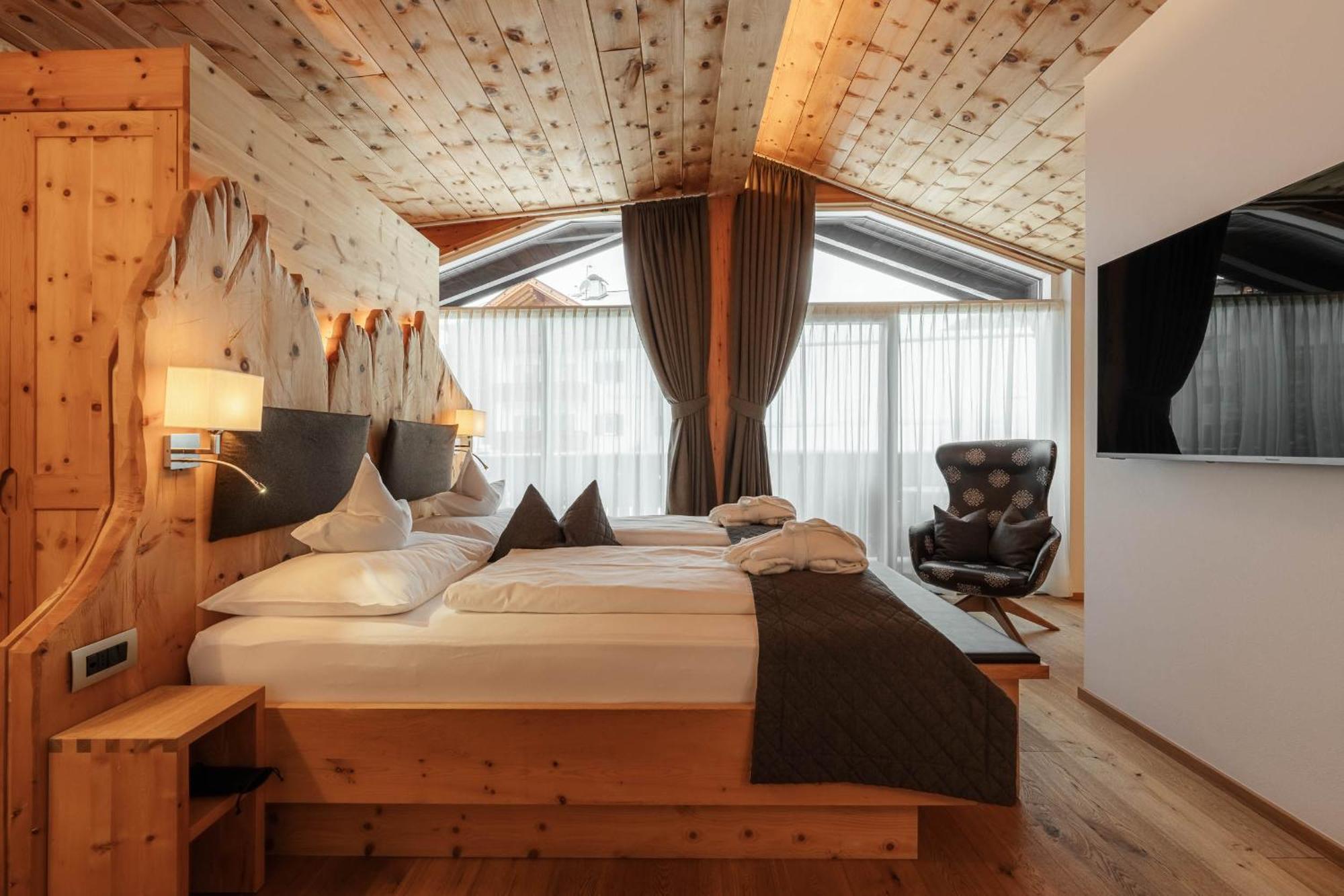 Chalet Elisabeth Dolomites Alpin & Charme سيلفا دي فال جاردينا المظهر الخارجي الصورة